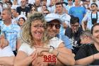 988.jpg
